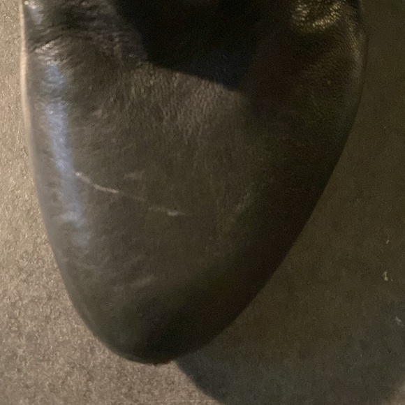 Vince Camuto fold over heeled booties - Picture 7 of 8